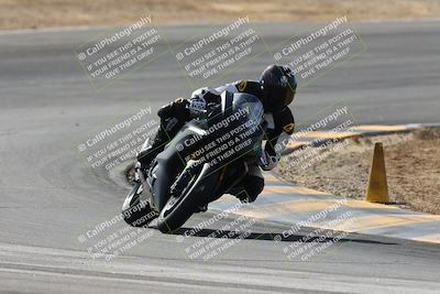 media/Feb-07-2025-CVMA Friday Practice (Fri) [[7034960ba2]]/4-Racer 4/Session 3 (Turn 8)/